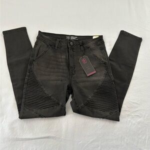NWT NOBO No Boundaries black moto jeans size 13